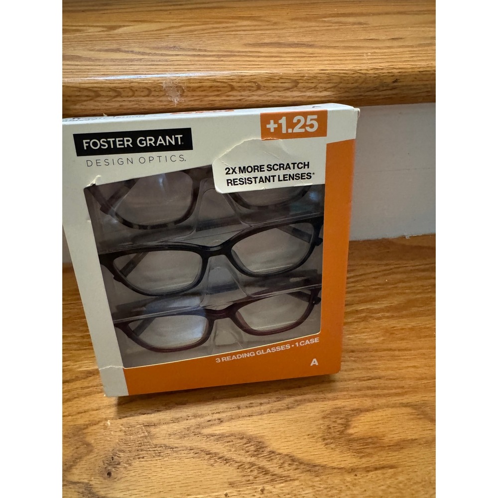 Foster Grant Design Optics Reading Glasses 3-Pack with Case +1.25 Unisex NIB